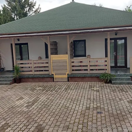 شقة Istvan كيستاي